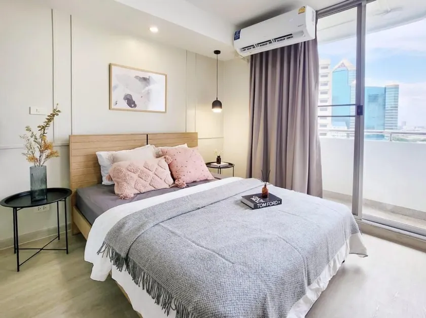 Stylish 2bed |1min BTS Chatuchak Jodd Fair Ladprao - Image 1