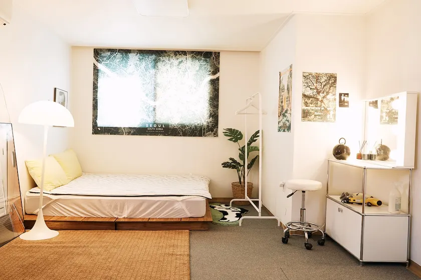 @haus.set [1 minute from Hannam Station] Stylist's Home Office & Cozy Room #Hannam-dong #Itaewon #OTT - Image 1