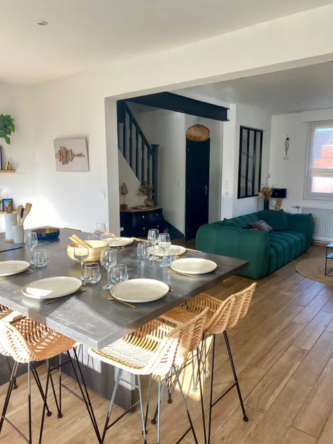 Family house - 8p - 3BR - 750m beach - garden - Image 1