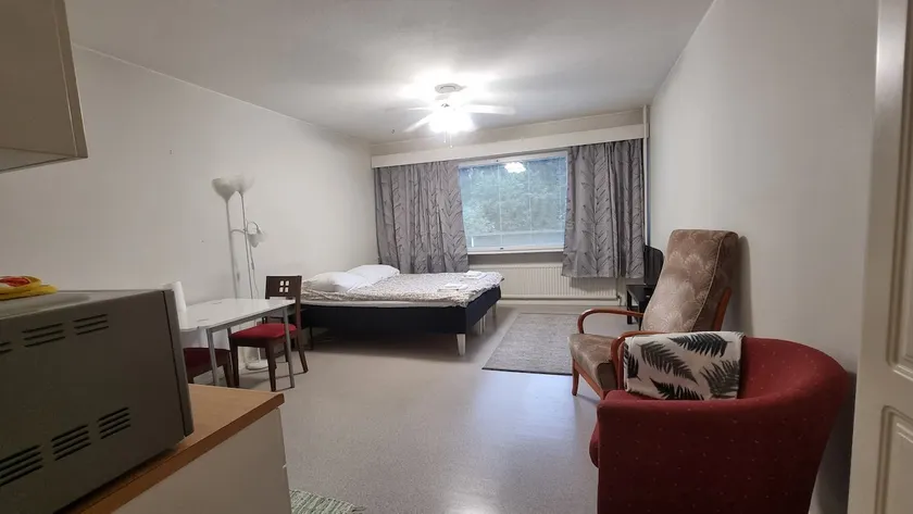 Spacious studio for one - Image 1