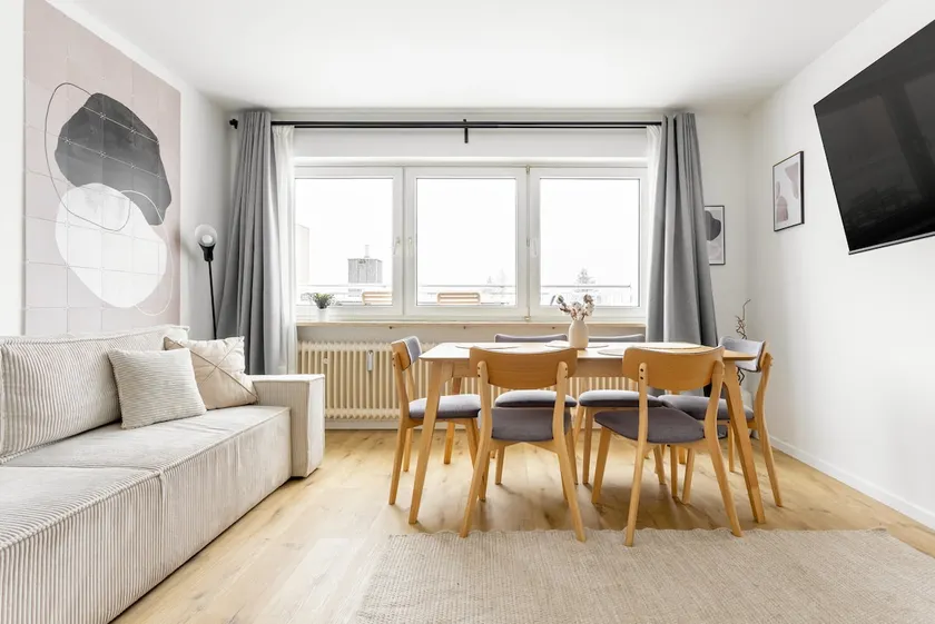 Global Living: 3-Room Apartment| Terrace| Freimann - Image 1