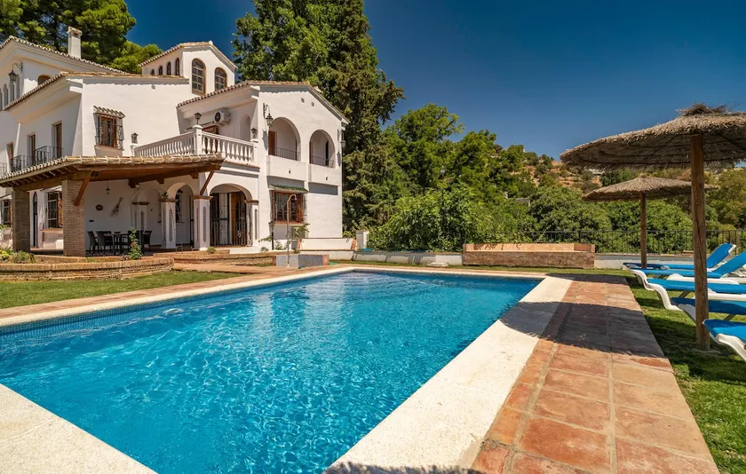 Stunning Home in Casarabonela - Image 1