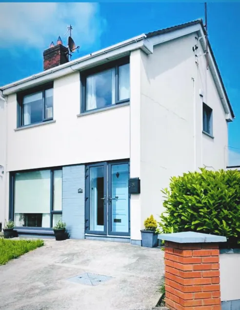 Spacious 3-Bedroom Home in Drogheda, Co. Louth! - Image 1