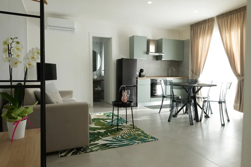 Villa Lucia - Image 1