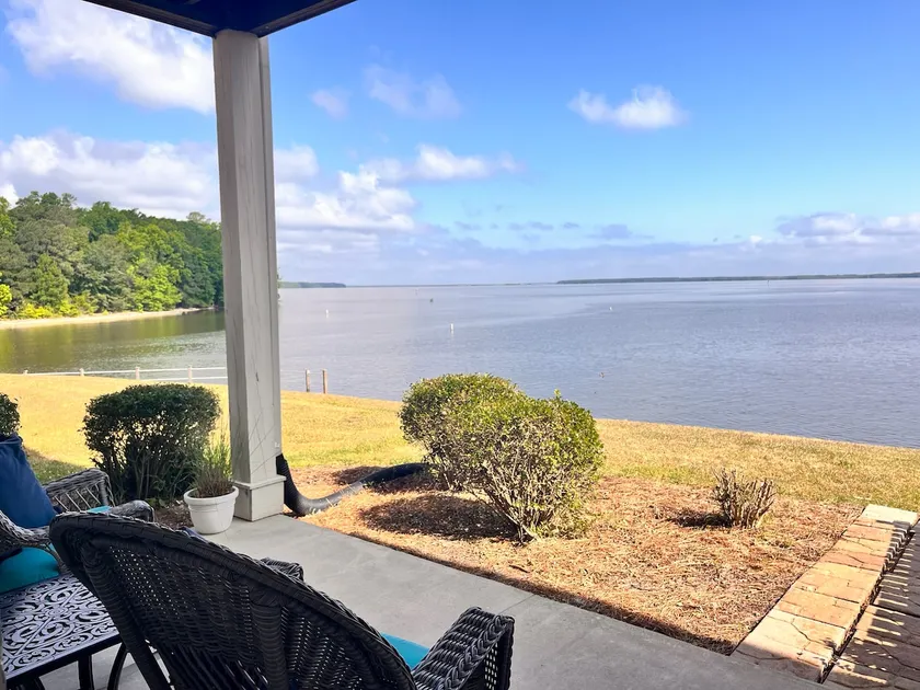 Lake Marion - Majestic Big Water Views - Image 1