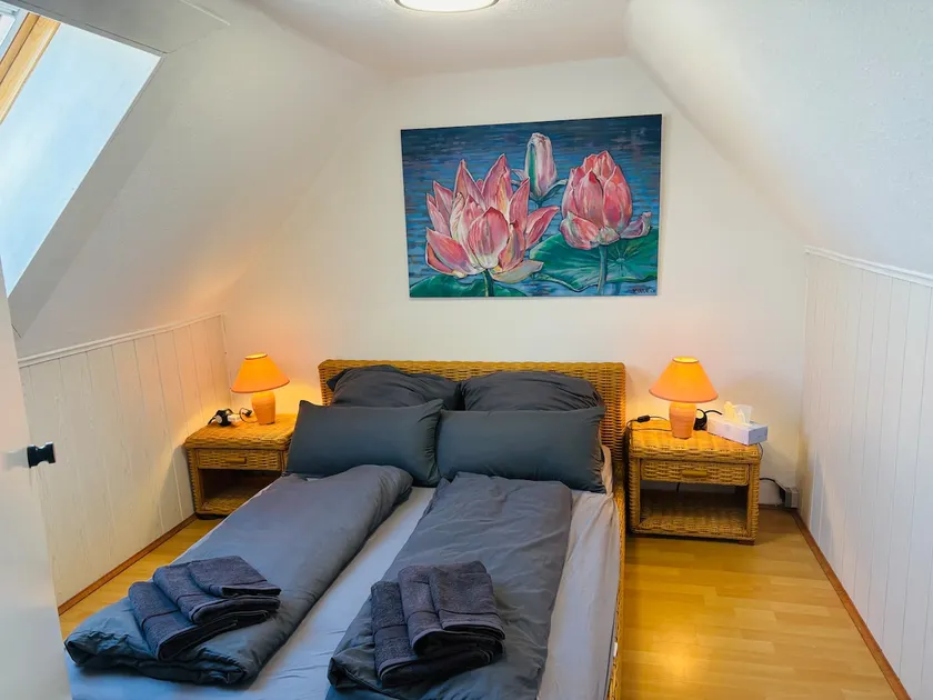 Cozy attic apartment - Image 1
