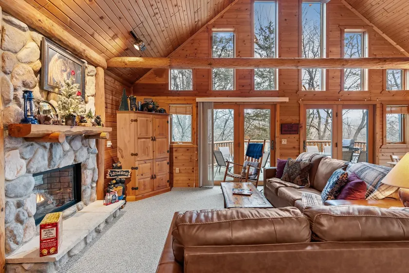 Rustic Ridge Log Cabins - Image 1