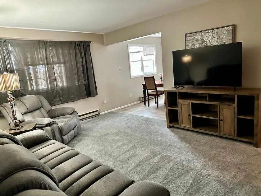 Blackmore Abode - Image 1