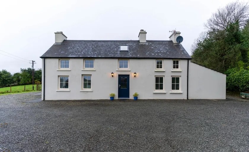 Sneem Farmhouse - Image 1