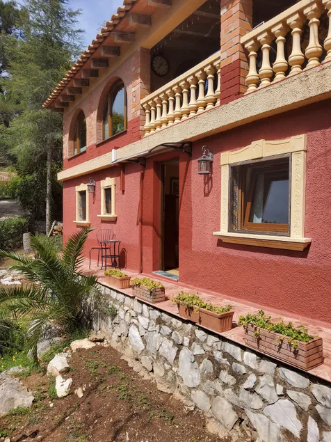 Golden Flamenco Apartment - Image 1