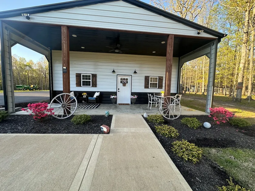 Peaceful retreat. - Image 1