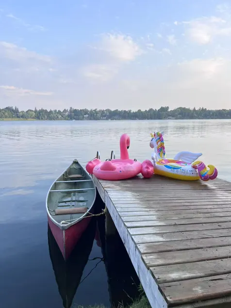 Peaceful Place with lake view in Stouffville - Image 1