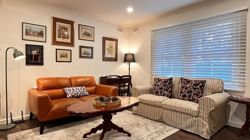 Lovely Quiet Flat @ Fullarton - Image 1