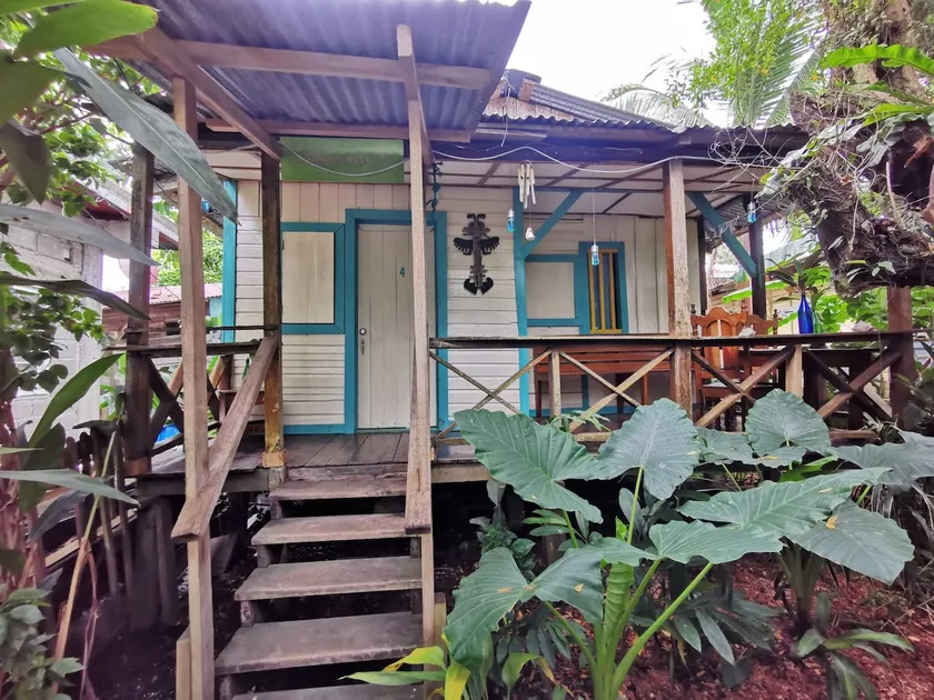 Cute Caribbean Cabana in Saigon: basic but cosy! - Image 1