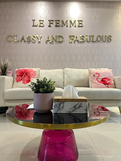 La femme home, Near Impact arena - Image 1