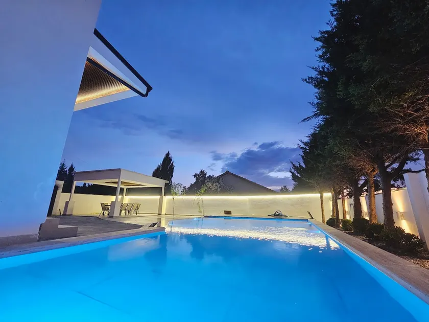 Luxe Villa 2 | Heated Swimming Pool & Jacuzzi SPA - Image 1