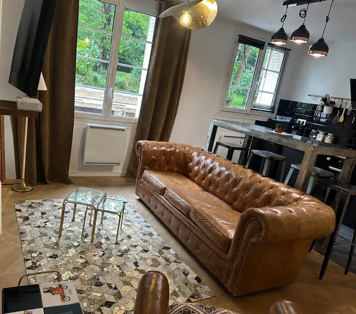The Little Caen: Cozy and Quiet 1-Bedroom Apartment in the City Center - Image 1