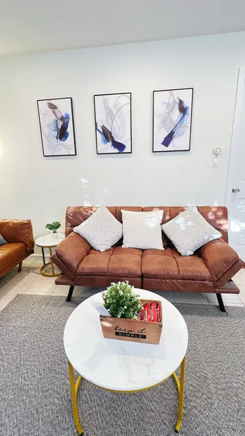 High-Quality Guest House – Big Discount - Image 1