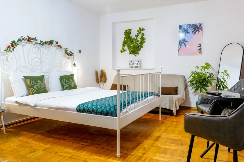 Intimate Studio Central Old Town - Image 1