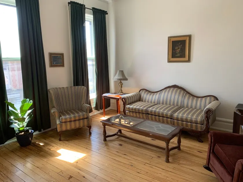 StoweAway Suites on the Avenue: Firefly Suite - Image 1