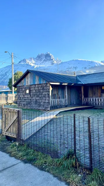Fully renovated cabin in Cerro Castillo, Patagonia - Image 1