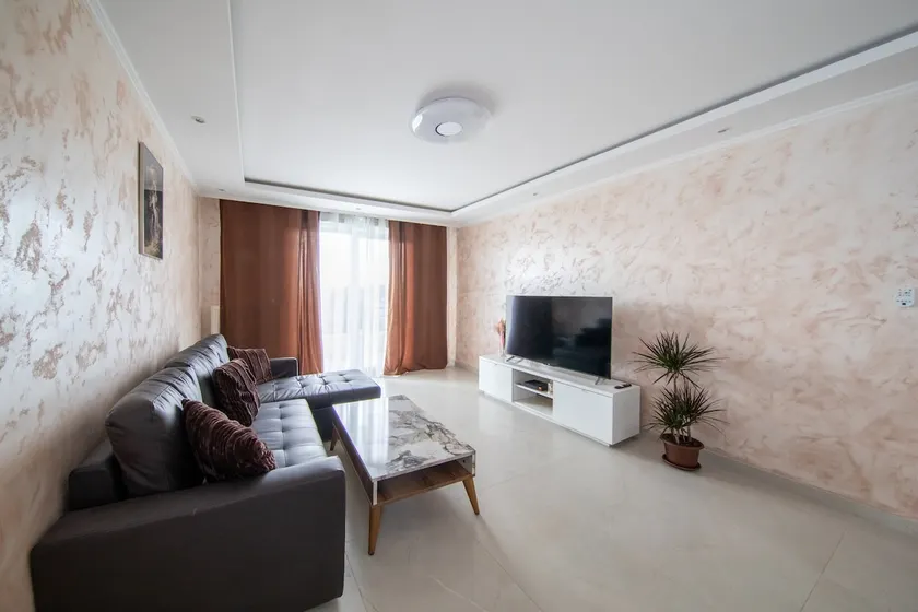 Prestige Apartment - Image 1