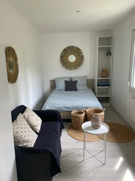 Cozy studio on the ground floor - Renovated & Fully equipped - Image 1