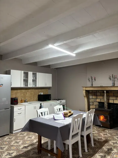 Village house - Image 1