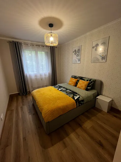 Beautiful Apartment Honfleur – 2 rooms - Image 1
