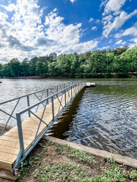 Cullman Side | Mins to Omniplex+Smith Lake Park - Image 1