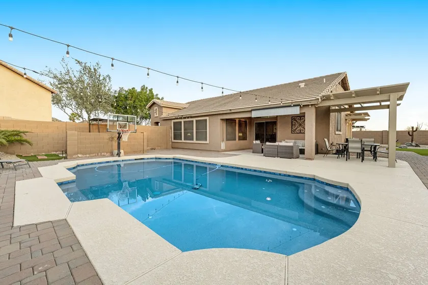 Stunning 3BR | Private Pool | Patio | Firepit - Image 1