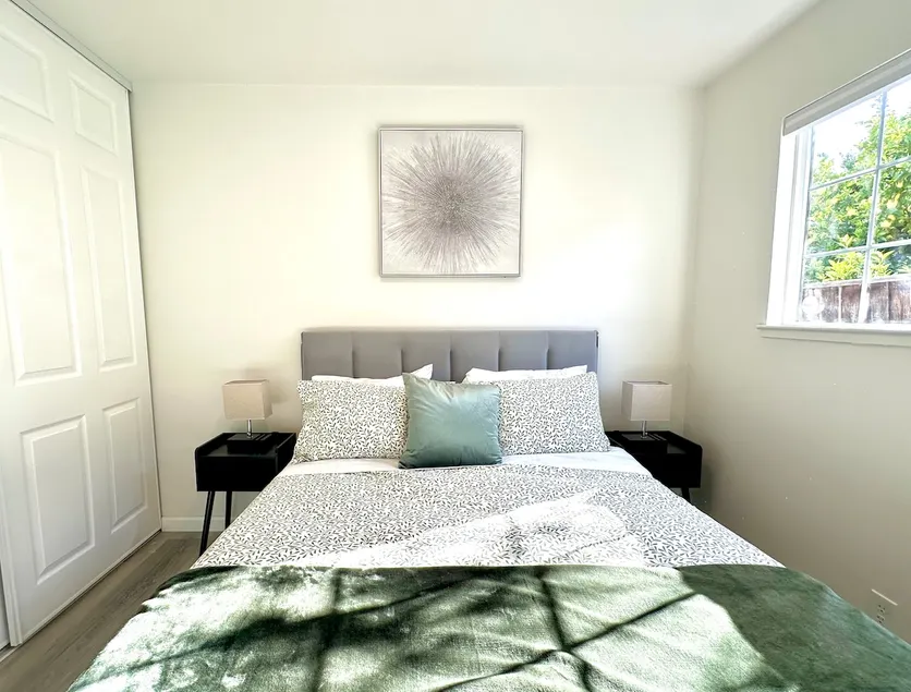 [Top Pick!] Family & Pet Friendly Quiet Park w BBQ - Image 1