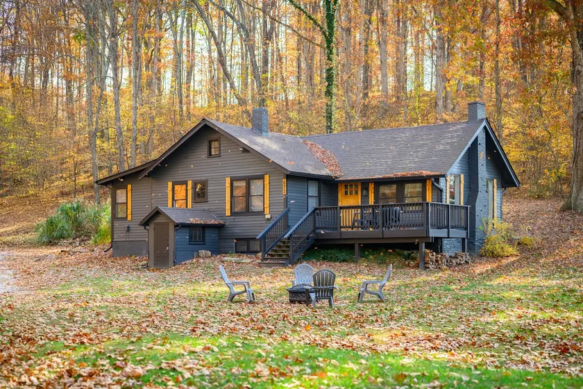 Copper Hill - hot tub, wildlife, & close to shops! - Image 1