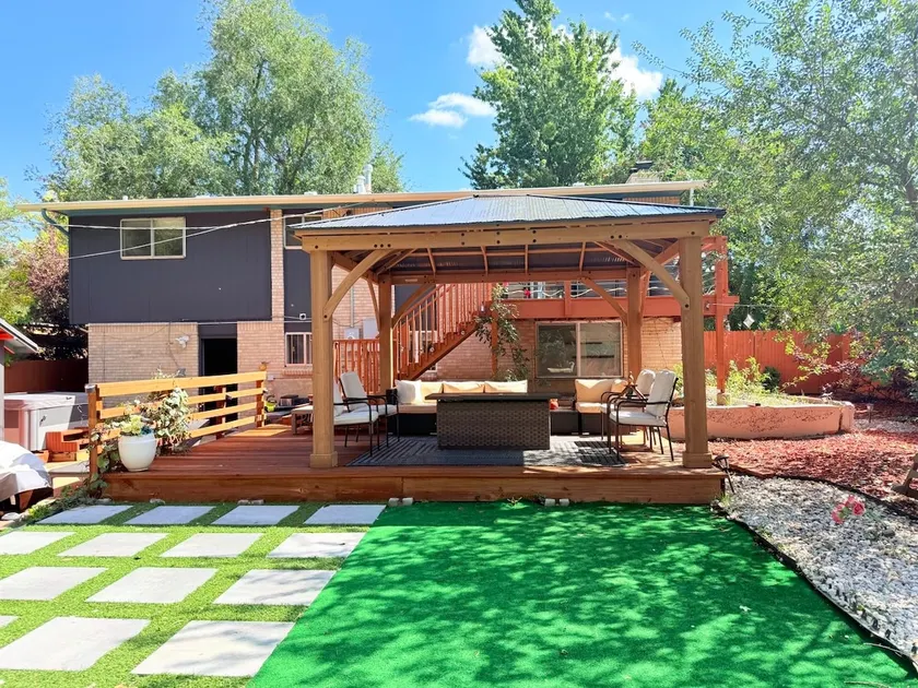 Spacious Family Retreat*Hot Tub*Game Room* Near CU - Image 1