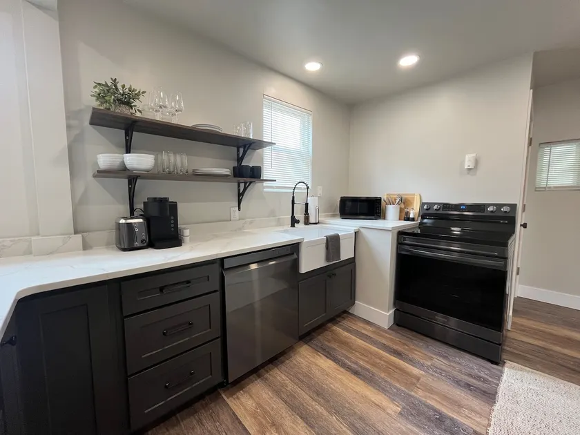 Cozy Ashland Cottage - Close to Downtown - Image 1
