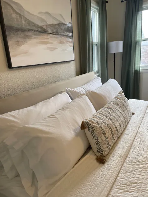 Casper 2BD- Center of Town!-King Beds - Image 1