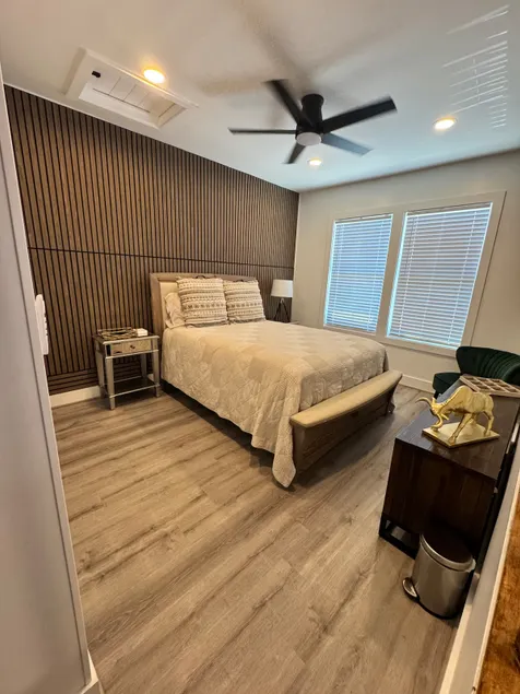 Greer Luxury place - Image 1