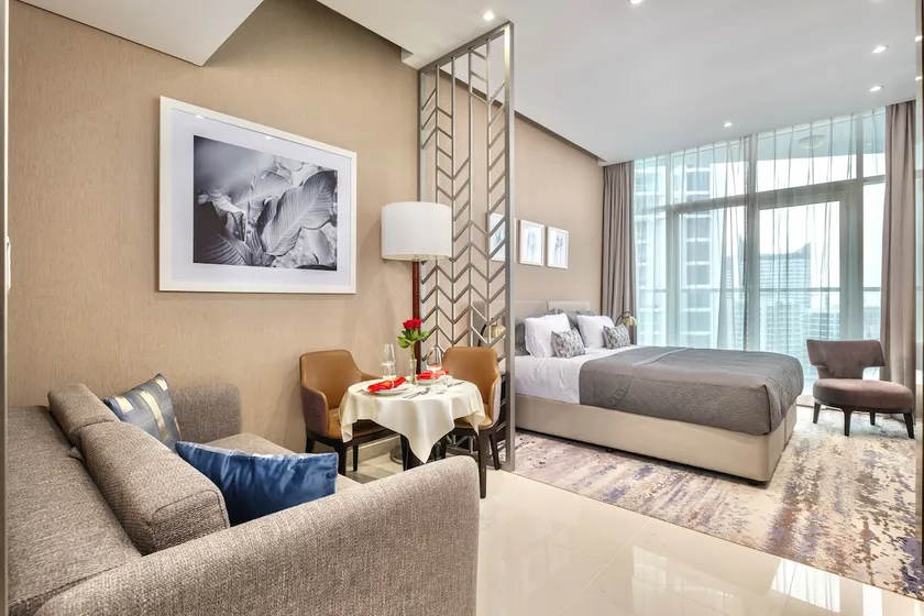 Hotel-apartment in Downtown Dubai | Studio - Image 1