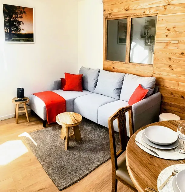 Air-conditioned chalet apartment for 4 people, parking - Image 1