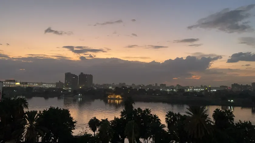 Lovely 4BR with direct nile view - Image 1
