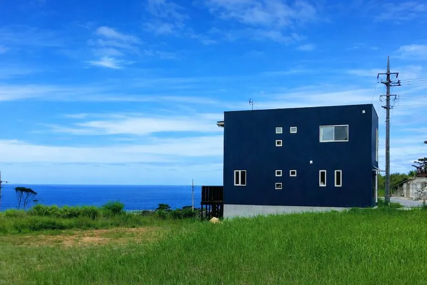 Hilltop Ocean View | 20 min to Churaumi | BBQ - Image 1