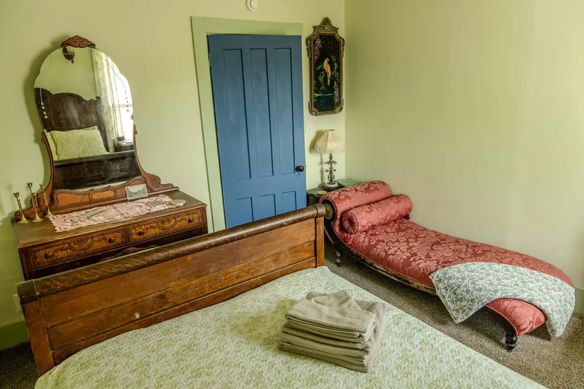 The Knapp Retreat - Image 1