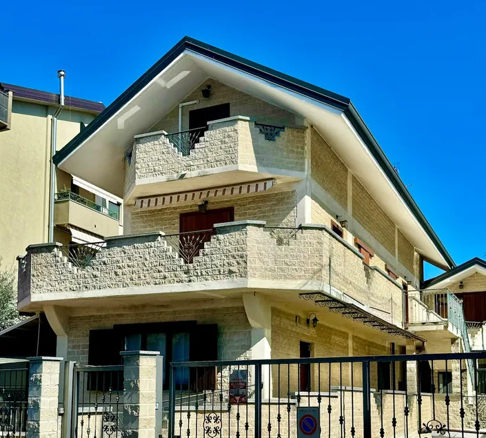 B&B Dante - near RhoFiera and Metro Station - Image 1