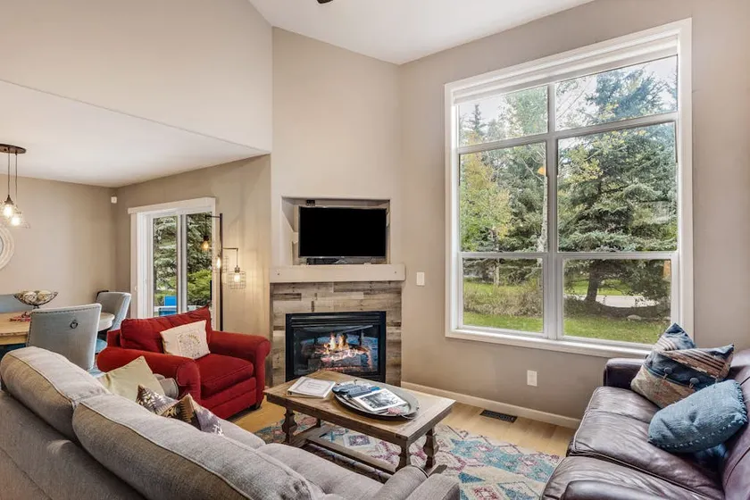 Downtown 3BR | Fireplace | Deck | Firepit - Image 1