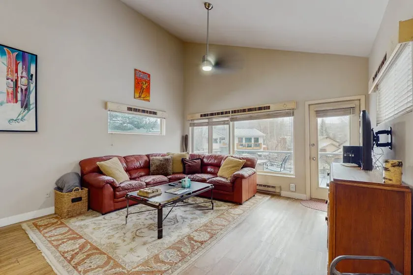 Elegant 3BR Dog Friendly | Deck | Garage Parking - Image 1