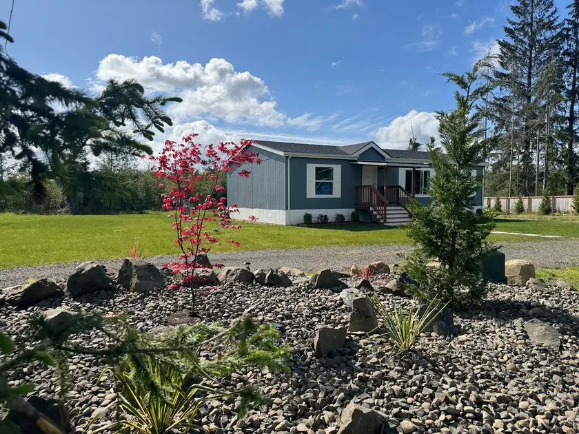 Brower Bungalow - Image 1