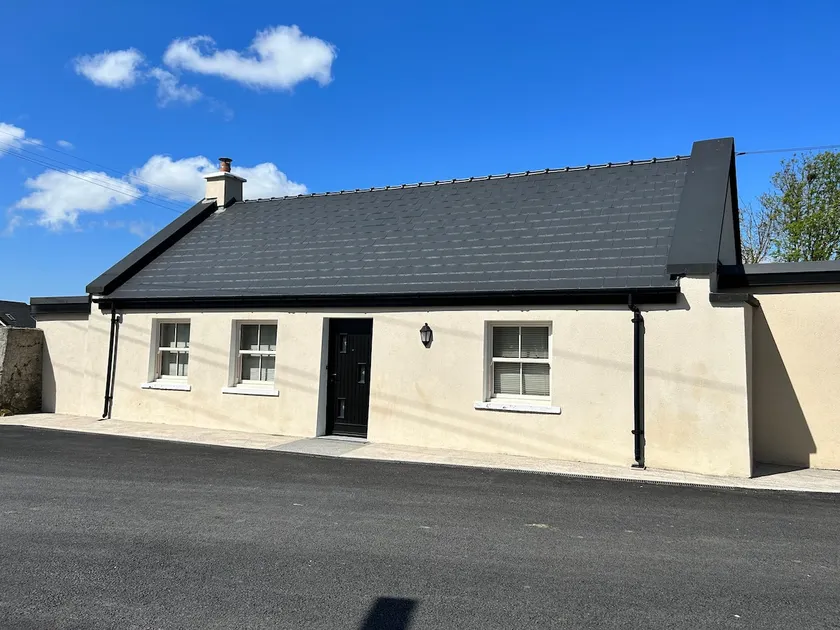 The Parlour Cottage - Image 1