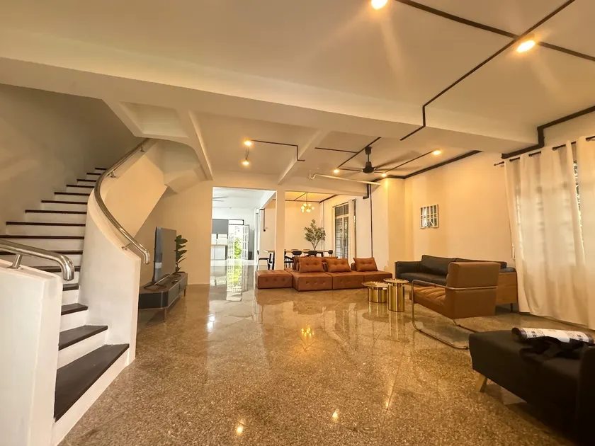 10 pax house near airport penang + ps5 + netlfix - Image 1