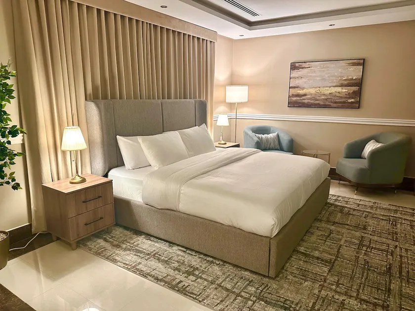 Luxury Executive Suite Alkhobar - Image 1