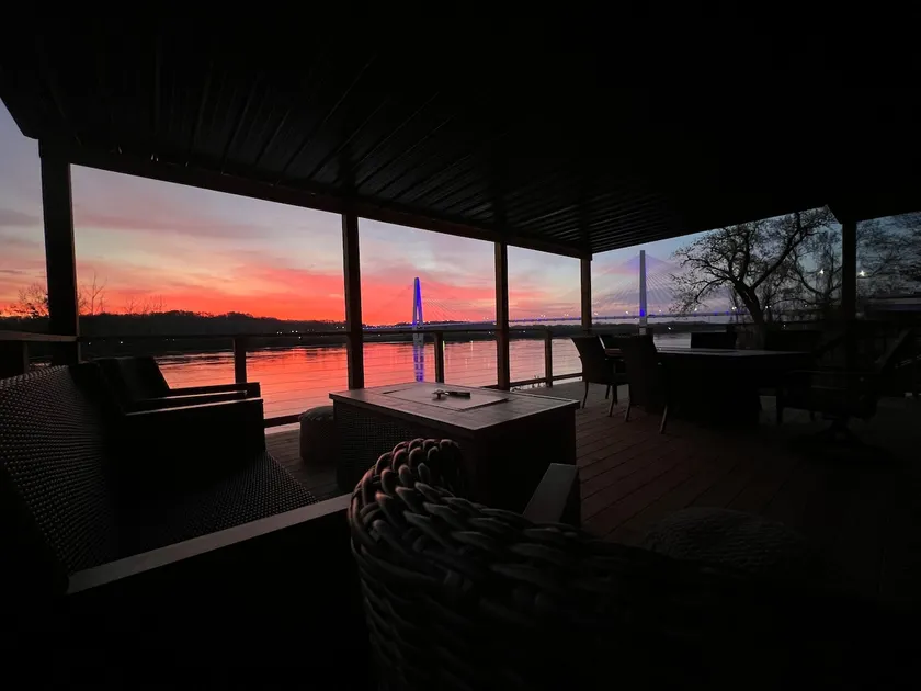 RiverSuite1-Experience the view w/a group of 10+ - Image 1